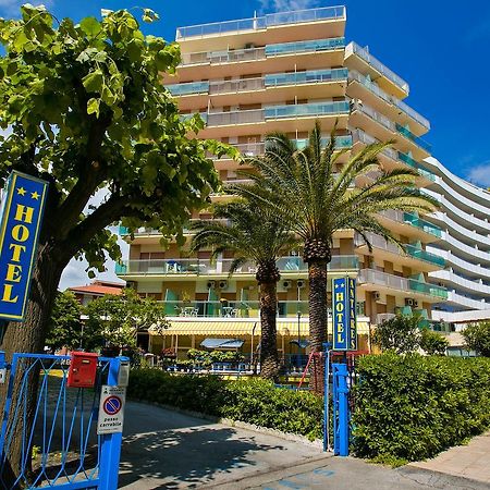 Hotel Antares San Benedetto del Tronto Eksteriør bilde